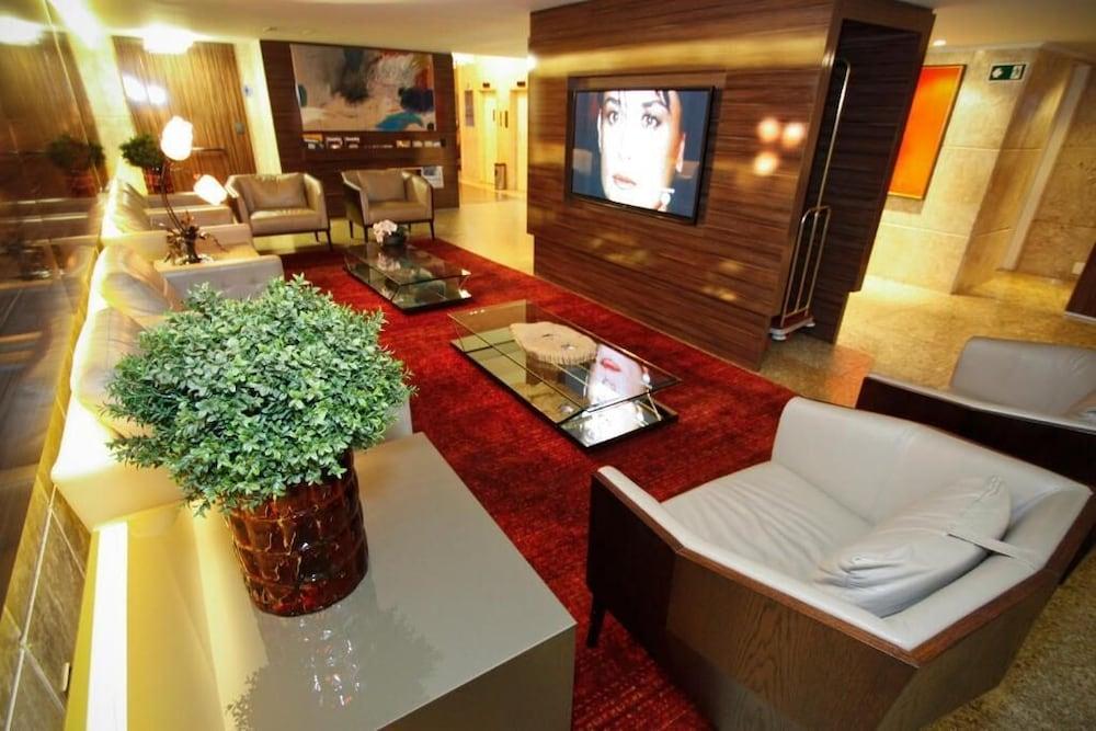 Hotel Savassi 3*